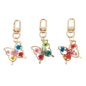 Butterfly Keychain With Real Dried Flowers Resin Transparent Gold Alloy Frame Pendant For Bag Decor Pastoral Style Sweet