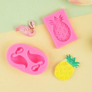 Set di stampi in silicone rosa con design ananas e fenicottero per decorazioni in cioccolato