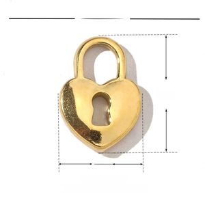 Pendentif cadenas cœur doré en acier inoxydable montrant les dimensions 16mm de haut et 12mm
