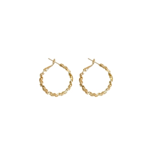 Minimalist gold geometric hoop earrings with textured chain link design for women