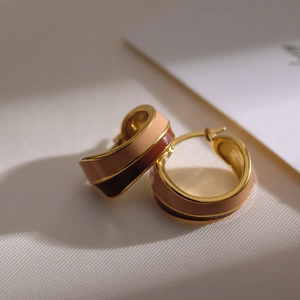 French vintage double-layered C-shaped gold hoop earrings with coffee enamel splicing