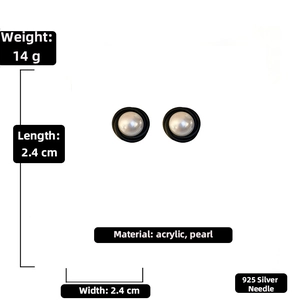 Vue détaillée des boucles d'oreilles perles acryliques avec dimensions et tige argent 925