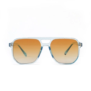 Quadratische Doppelsteg-Sonnenbrille mit blauem Rahmen und orangen Verlaufsgläsern