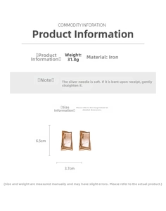 Boucles d'oreilles carrées irrégulières en or rose avec dimensions de 6,5 cm de haut