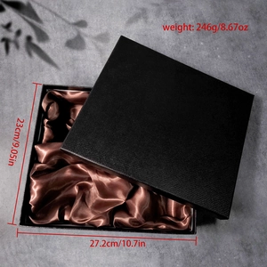 Mens quartz watch 5-piece gift box with black textured finish and satin lining
