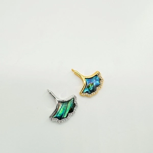 Exquisite 18k gold plated ginkgo leaf pendant with iridescent shell and crystal inlay