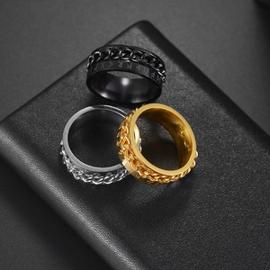 Nordische Wikinger-Runen-Drehringe aus Edelstahl in Schwarz, Silber und Gold