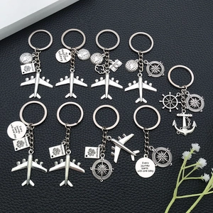 Airplane Travel Keychain Zinc Alloy Passport Earth Compass Globe Souvenir Pendant Key Ring For Backpack Gift Antique Silver