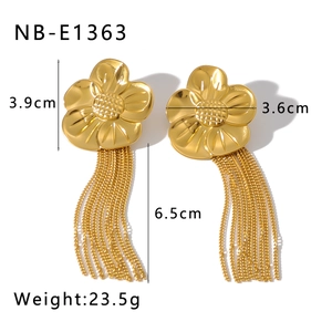 Detailed view of 18K gold floral tassel earrings with precise size and weight measurements