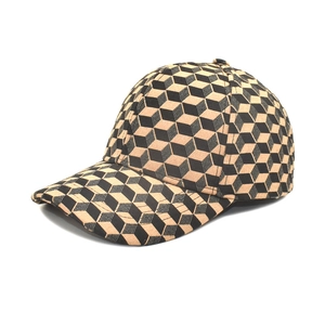 3D geometric cube pattern baseball cap with curved brim for sun protection