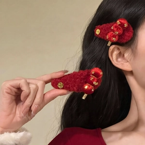 Chinese Style Flocked Red Tanghulu Hair Clip Vintage Festive BB Clip For Women New Year Copper Coin Hair Accessory