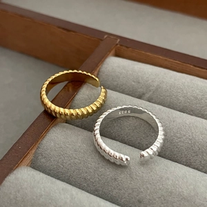 Elegant 925 sterling silver adjustable open ring with twisted spiral design in gold and silver