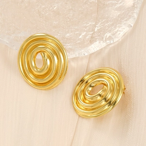 Eleganti orecchini a spirale in acciaio inossidabile placcato oro 18K su seta
