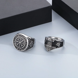 Vintage stainless steel Viking compass and Mjolnir rings in a black gift box