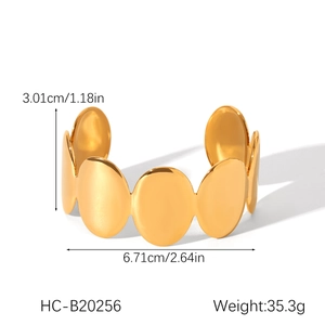 Detailed measurement of gold chunky open cuff bracelet showing width, height and weight