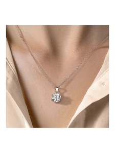 S925 Silber Moissanit Solitär Anhänger Halskette, elegante und klassische Schmuck.