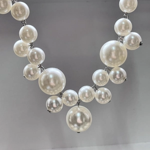 French vintage bohemian pearl necklace with alternating large and small pearls