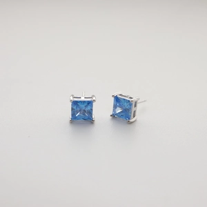Elegant 925 sterling silver square princess cut sky blue cubic zirconia stud earrings