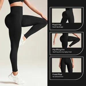 Pantalon de yoga noir sans couture à taille haute avec effet push-up et tissu côtelé