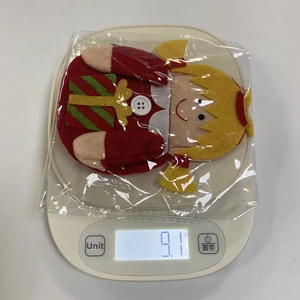 Christmas cartoon character cutlery holder made of soft felt fabric showing 9.1g weight