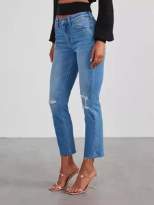 Jean slim bleu taille haute pour femme avec genou déchiré et détails d'ourlet effiloché