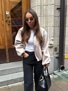 Women's chic beige puff hem zipper jacket with stand collar and long sleeves