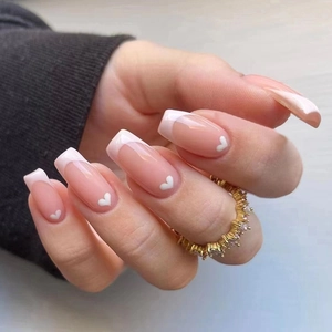 Unghie Finte Press On French Tip Bianca Con Motivo Cuore Rosa Nude Ballerina Forma Bara Per Donne