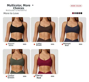 Vue détaillée de cinq brassières de sport en noir, café, bleu, vert et rouge cerise