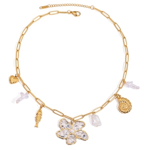 Collier trombone en acier doré avec pendentifs en forme de fleur, coquillage et perle