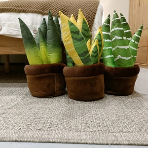 Coussins succulents en peluche créatifs dans des pots marron pour déco et cadeaux