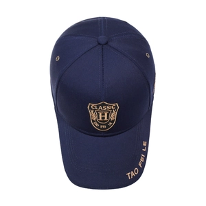 Casquette de baseball en sergé de coton bleu marine avec broderie bouclier dorée pour le soleil