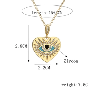 Guide détaillé des dimensions pour le collier cœur œil du démon doré avec zircon