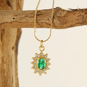Elegant 18K gold stainless steel sunflower necklace with green zircon pendant