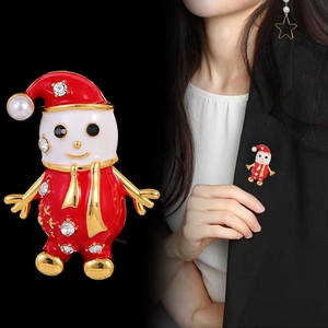 Broche de bonhomme de neige de Noël étincelante en émail rouge et or avec strass