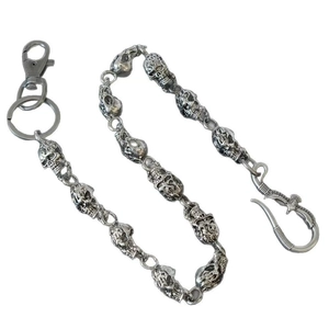 Gothic skull metal wallet chain in vintage silver with lobster clasp and key ring detail