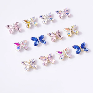 Charmants bijoux d'ongles papillon 3D aurore avec strass et base en alliage métallique