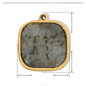 Detailed size specifications of the gold fan-shaped stainless steel pendant with natural stone