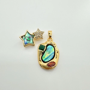 Irregular star and oval abalone shell pendants in gold-plated copper for jewelry making