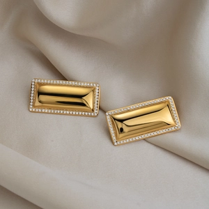 Polished 18K gold plated rectangular stud earrings with sparkling pavé crystal edges