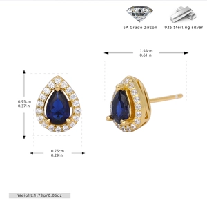 Detailed view showing dimensions and weight of blue teardrop earrings with 925 silver mark