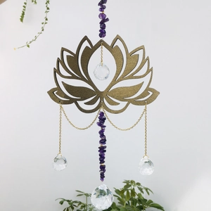 Natural Amethyst Suncatcher Crystal Ball Prism Lotus Hanging Ornament Garden Window Rainbow Maker Home Decor
