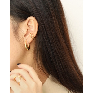 Minimalist S925 sterling silver hoop earrings and gold ring set shown on a female model