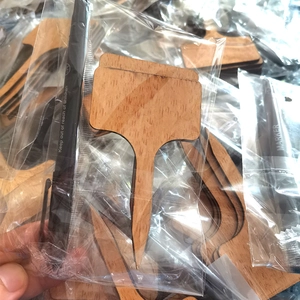 Unfinished T-shaped wooden plant labels set with marker pen for DIY garden identification