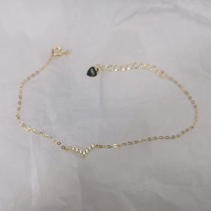 Minimalistisches S925 Sterlingsilber V-Armband mit Goldbeschichtung und weißen Zirkonen