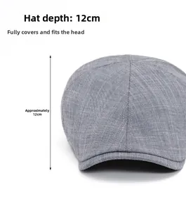 Vue détaillée du béret gris avec couronne de 12cm et texture tissée respirante