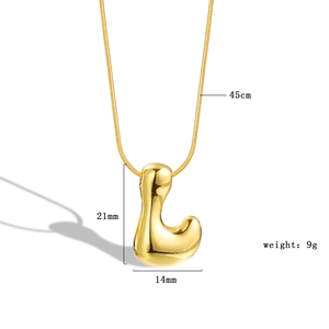Detail view of gold bubble letter L pendant with dimensions 21x14mm and 45cm chain