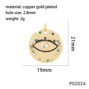 Technical dimensions of gold evil eye shell pendant with material and size details