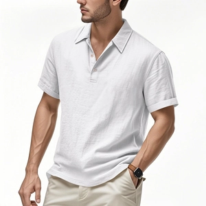 Polo en lin blanc pour homme avec manches courtes et col boutonné style décontracté