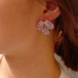 Elegant pink zircon leaf stud earrings in high-polish metal for women's daily wear
