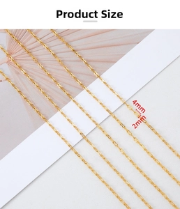 Detail showing gold stainless steel chain width comparison in 2mm and 4mm sizes